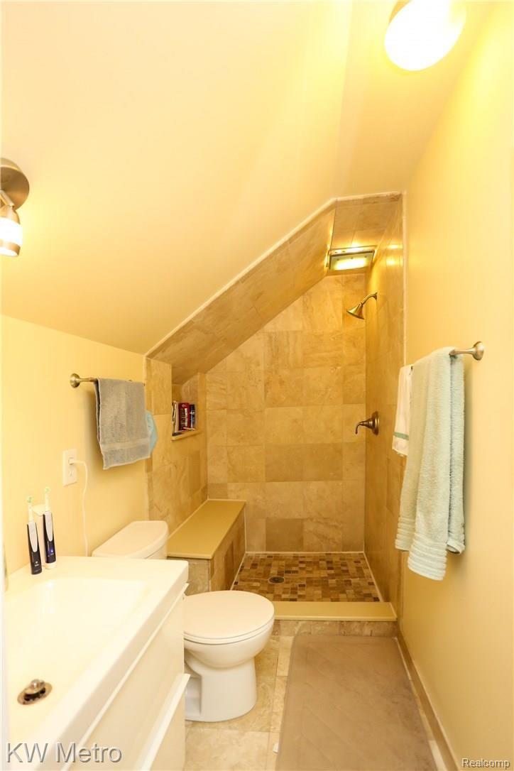 1220 Cambridge Road Berkley, MI 48072 - Photo 20 of 30 Cambridge-24.jpg