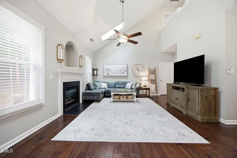$499,000 | 8808 Blakehurst Drive, Raleigh, NC 27617