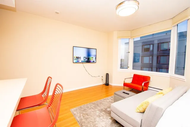 $2,895 | 201 Harrison Street, Unit 829, San Francisco, CA 94105