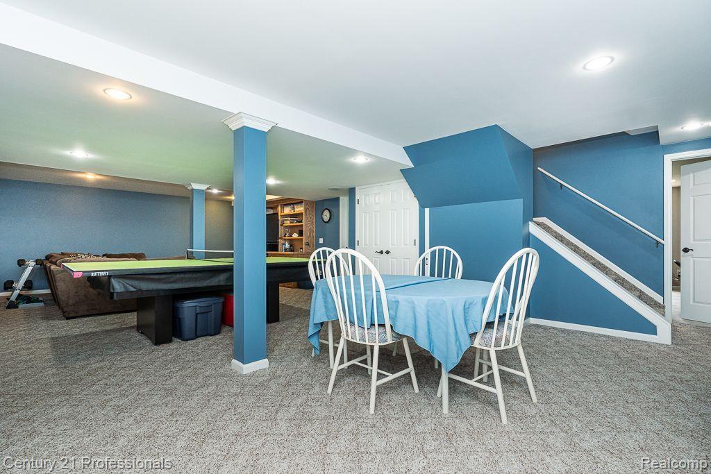 2072 Ridgefield Court Rochester, MI 48306 - Photo 29 of 41 Huge Rec Room