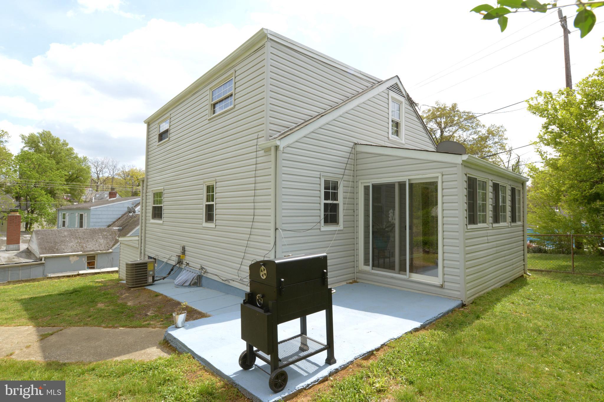 7730 Garrison Road Hyattsville, MD 20784 - Photo 5 of 50 Gallery Image 5