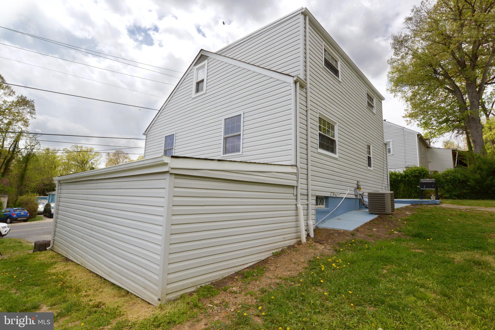 7730 Garrison Road Hyattsville, MD 20784 - Photo 9 of 50 Gallery Image 9