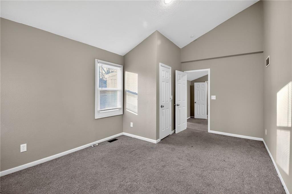 405 Bellemere Road Blue Springs, MO 64015 - Photo 24 of 33