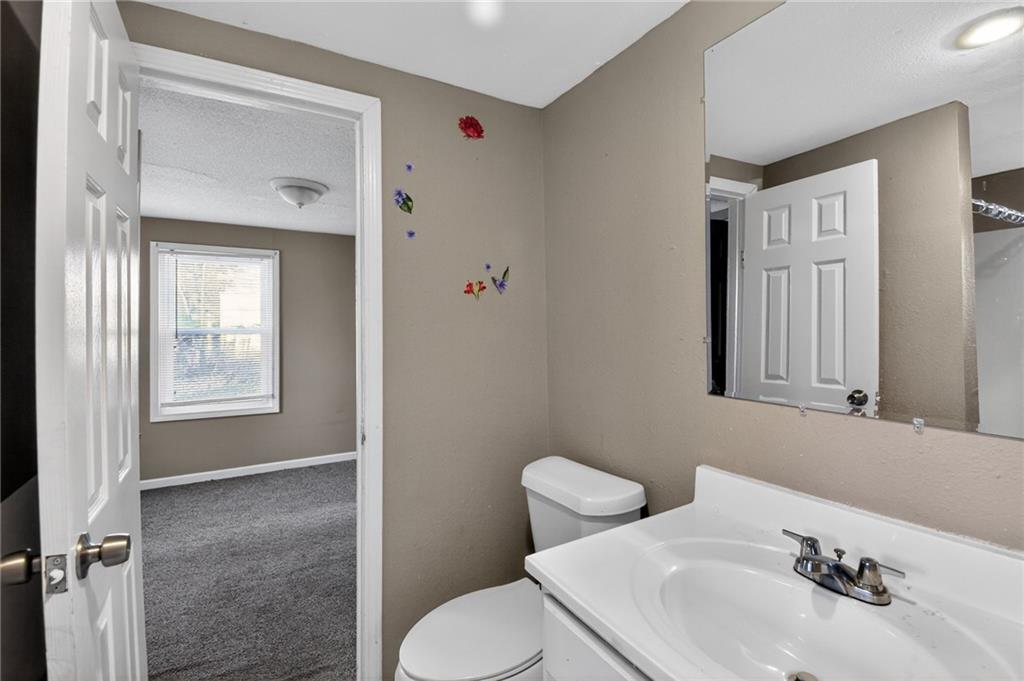 405 Bellemere Road Blue Springs, MO 64015 - Photo 28 of 33