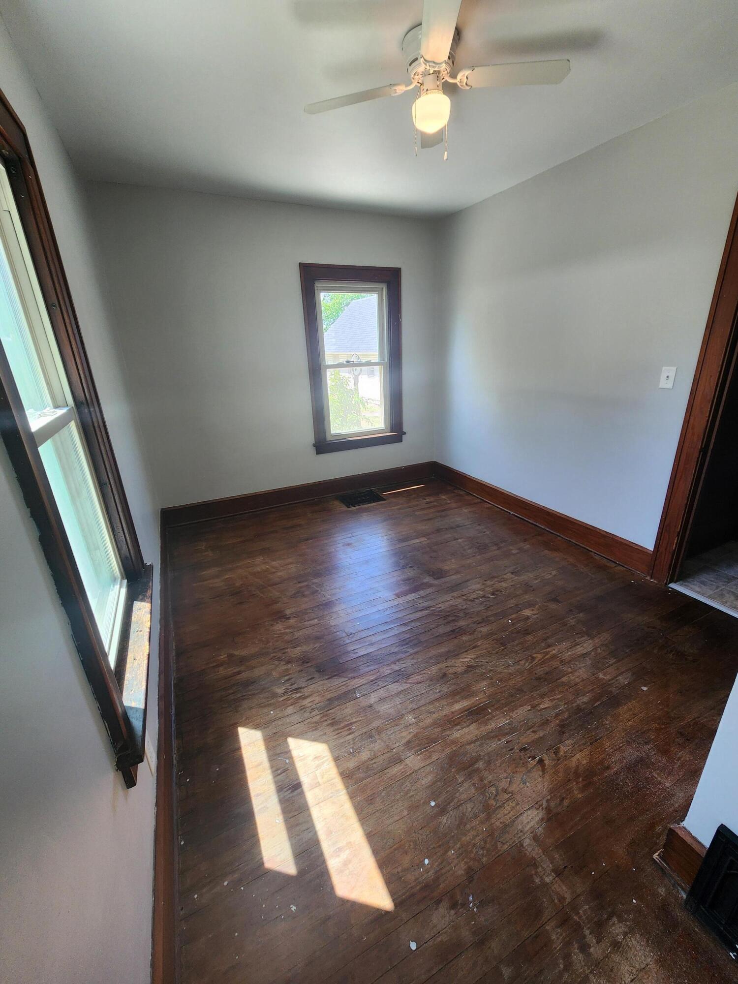 1604 Main Street Union Grove, WI 53182 - Photo 23 of 56 1000053714