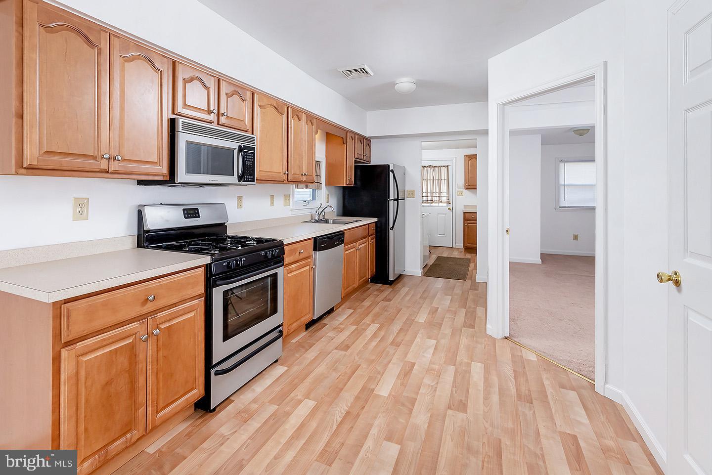 122 Michigan Road Pennsville, NJ 08070 - Photo 1 of 17