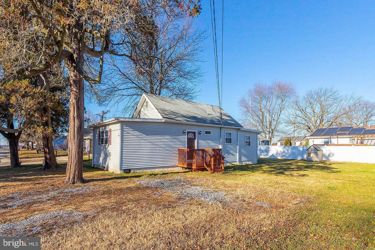 122 Michigan Road Pennsville, NJ 08070 - Photo 2 of 17