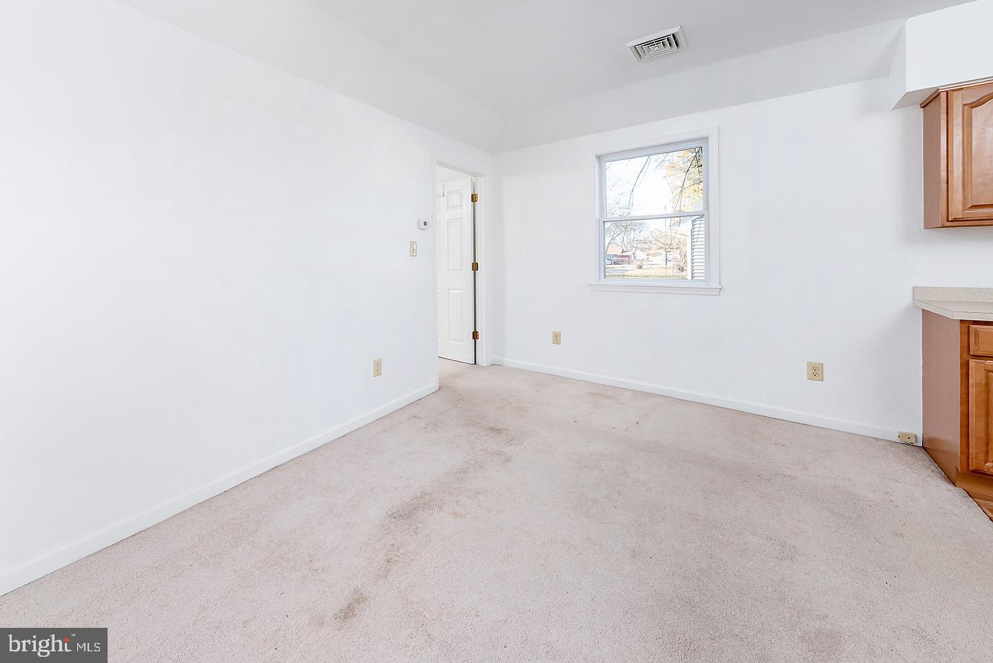 122 Michigan Road Pennsville, NJ 08070 - Photo 5 of 17