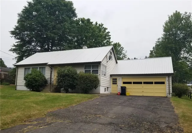$169,900 | 7 Loomis Drive, Sidney, NY 13838