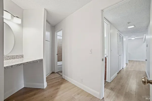 $399,000 | 1370 Townview Avenue, Unit 202, Santa Rosa, CA 95405