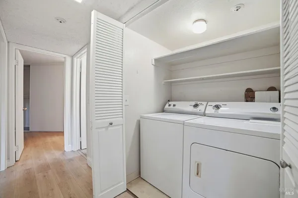 $399,000 | 1370 Townview Avenue, Unit 202, Santa Rosa, CA 95405