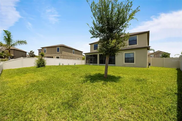 $529,999 | 5026 Ivory Stone Drive, Wimauma, FL 33598