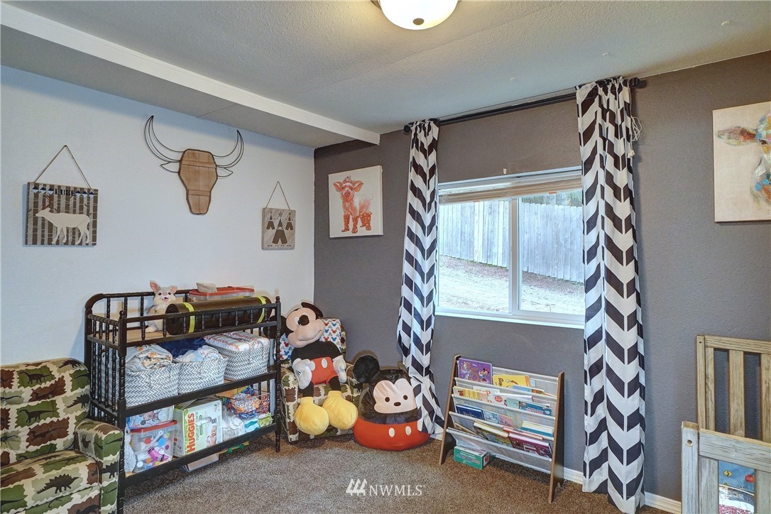840 Northeast Larson Lake Road Belfair, WA 98528 - Photo 13 of 30 Gallery Image 13