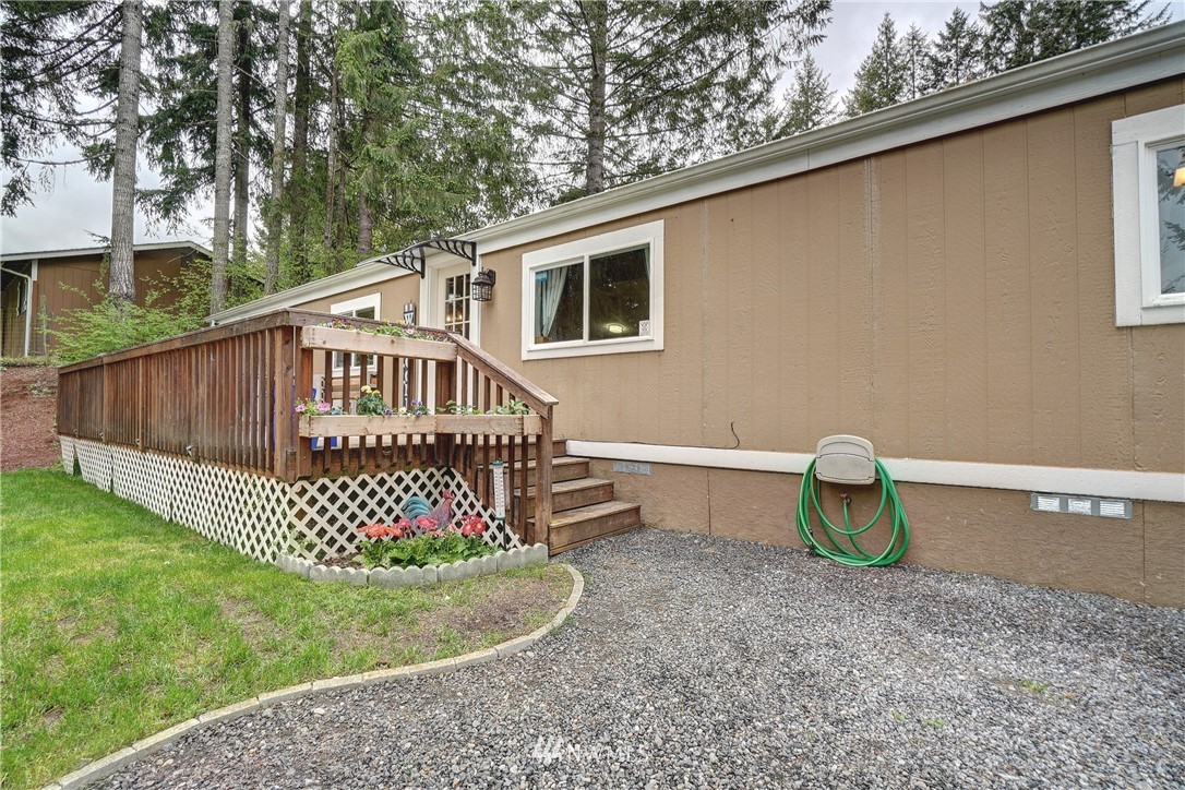 840 Northeast Larson Lake Road Belfair, WA 98528 - Photo 3 of 30 Gallery Image 3