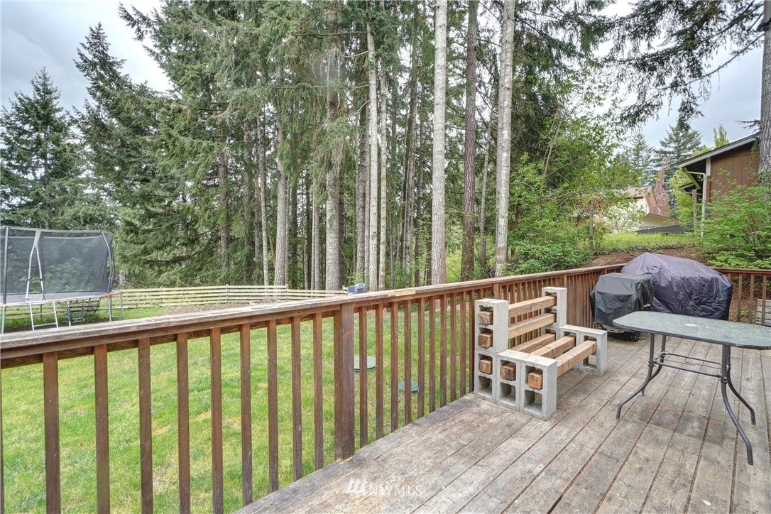 840 Northeast Larson Lake Road Belfair, WA 98528 - Photo 4 of 30 Gallery Image 4