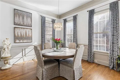 $565,000 | 941 Persimmon Point Northeast, Atlanta, GA 30328