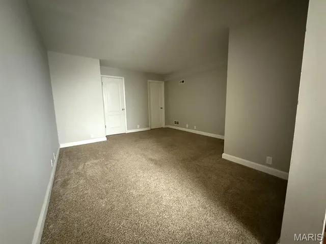 $1,795 | Undisclosed Address, St. Louis, MO 63110