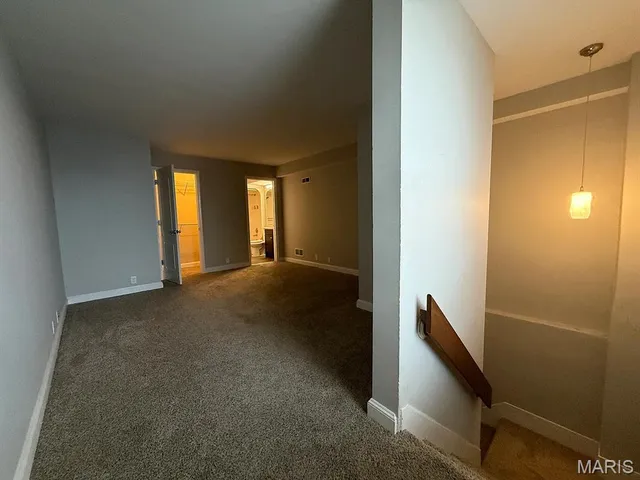 $1,795 | Undisclosed Address, St. Louis, MO 63110