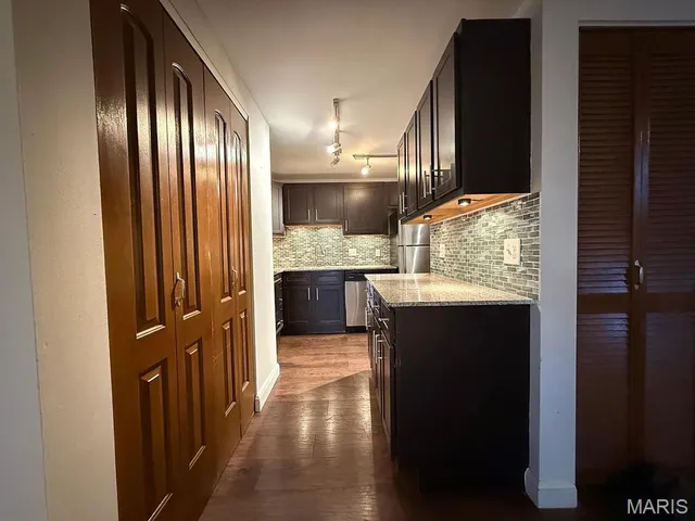 $1,795 | Undisclosed Address, St. Louis, MO 63110