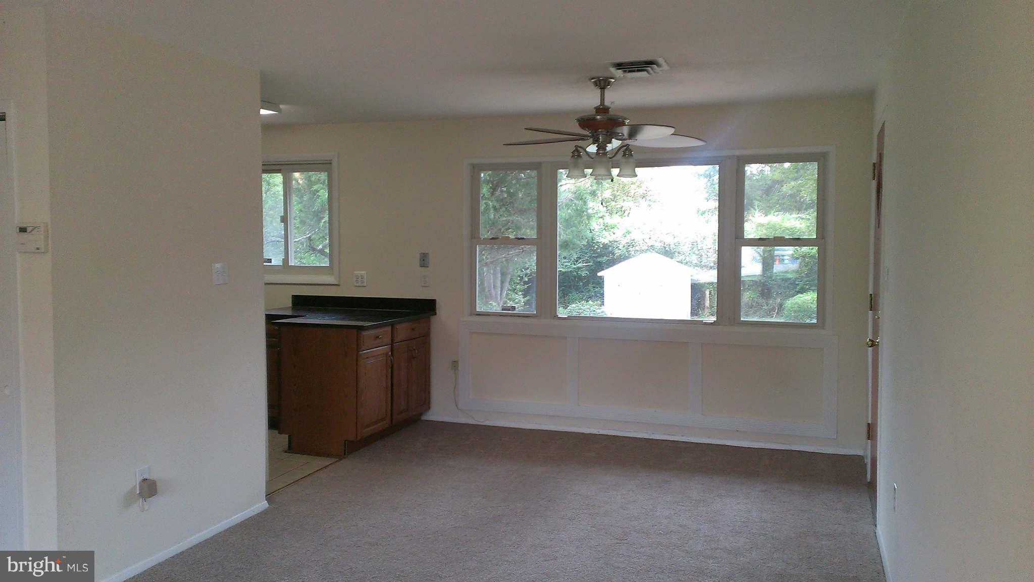4609 Roundhill Road Alexandria, VA 22310 - Photo 8 of 16 Dining Room