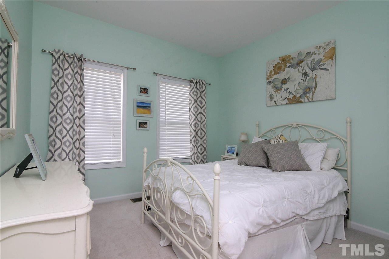 8332 Primanti Boulevard Raleigh, NC 27612 - Photo 14 of 25 Gallery Image 14