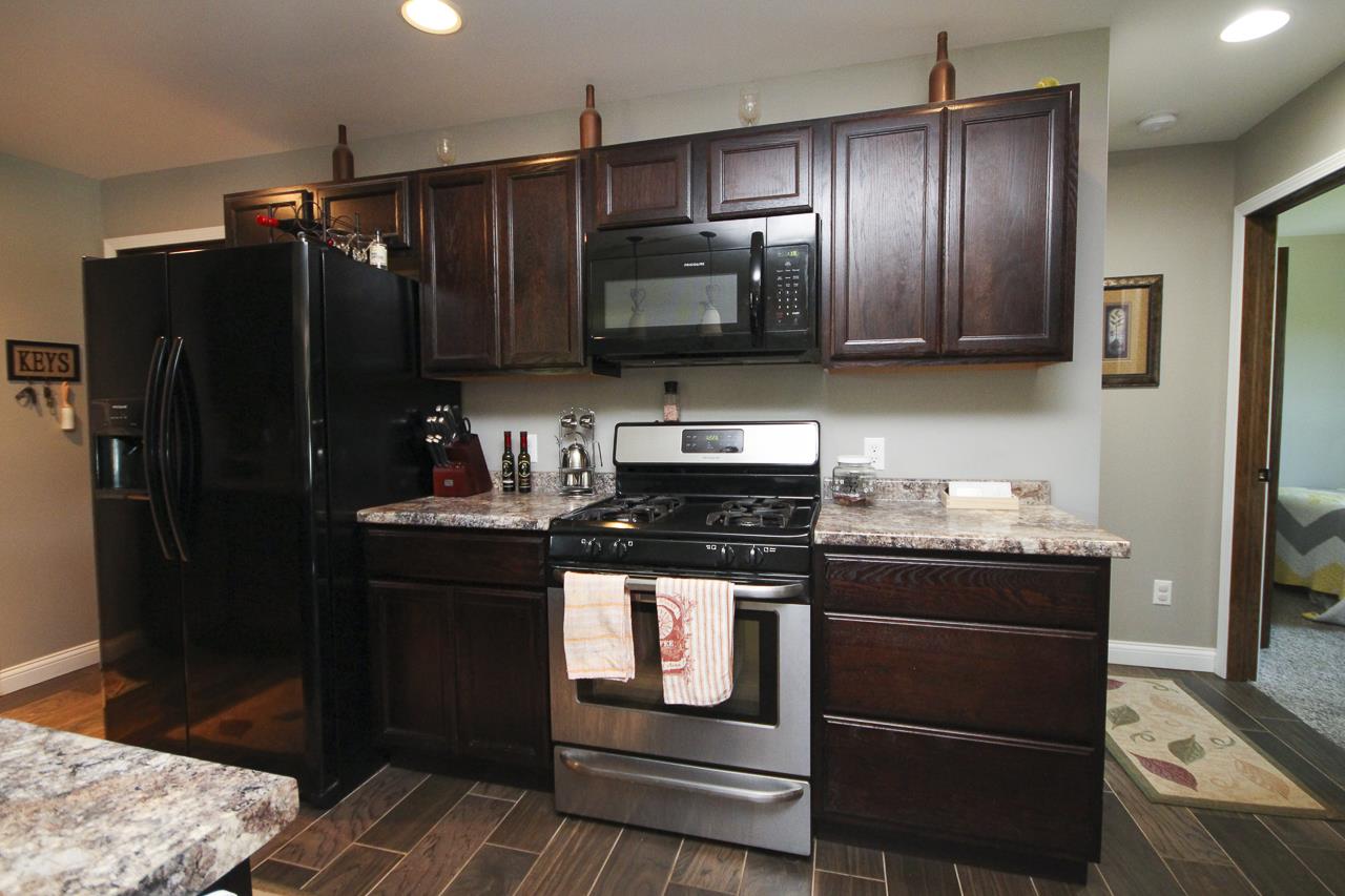 4488 East Millbrook Road Mount Pleasant, MI 48858 - Photo 12 of 38 1875980-11.JPG