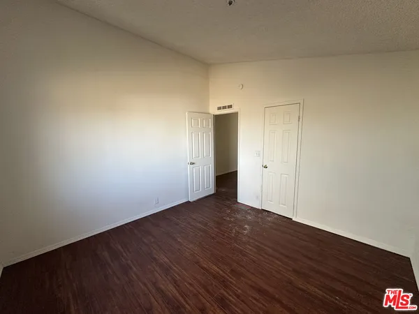 $270,000 | 32049 213th Street East, Llano, CA 93544