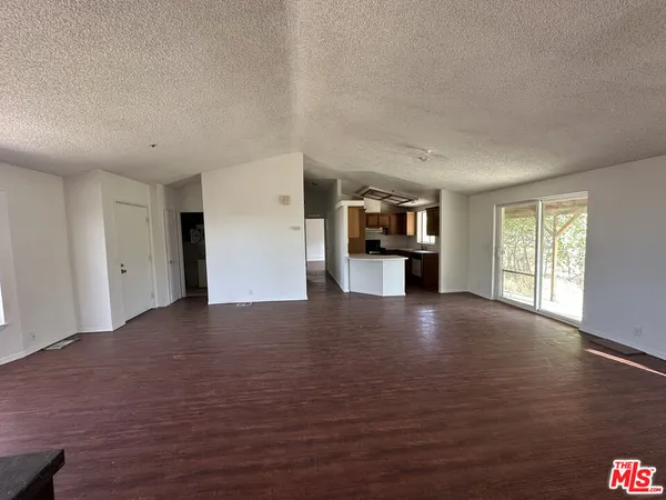 $270,000 | 32049 213th Street East, Llano, CA 93544