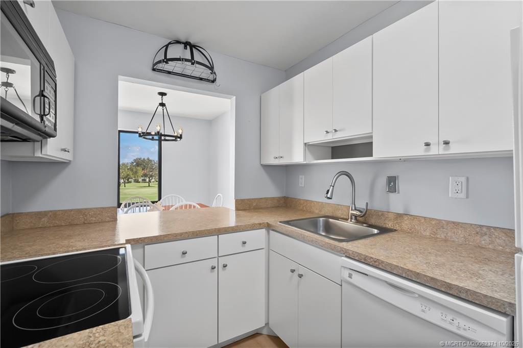 5355 Southeast Miles Grant Road, Unit E212 Stuart, FL 34997 - Photo 14 of 42