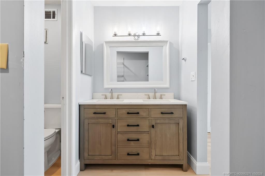 5355 Southeast Miles Grant Road, Unit E212 Stuart, FL 34997 - Photo 20 of 42