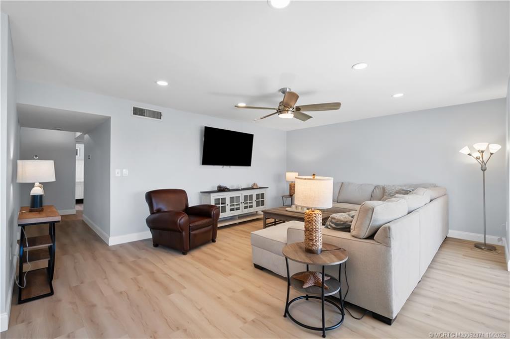 5355 Southeast Miles Grant Road, Unit E212 Stuart, FL 34997 - Photo 5 of 42