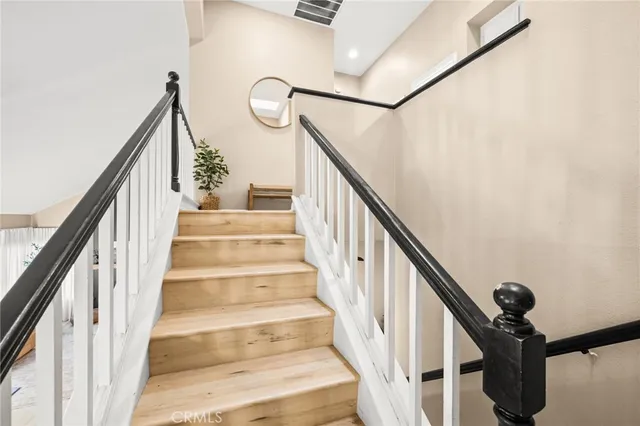 a view of entryway with a front door