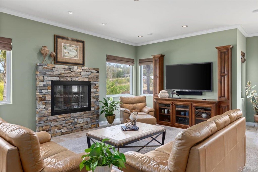 3055 Brookside Lane Encinitas, CA 92024 - Photo 15 of 32