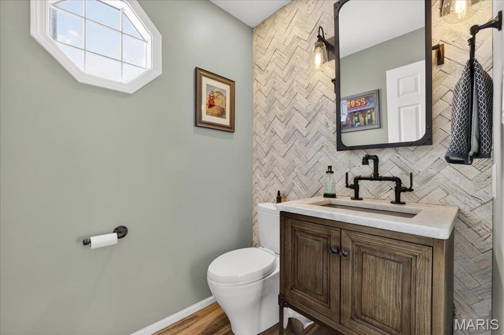 7028 Chalkstone Road St. Louis, MO 63129 - Photo 17 of 45