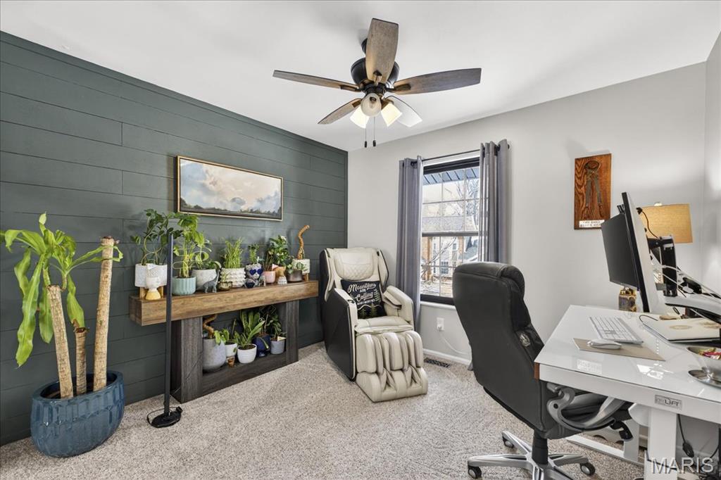 7028 Chalkstone Road St. Louis, MO 63129 - Photo 27 of 45