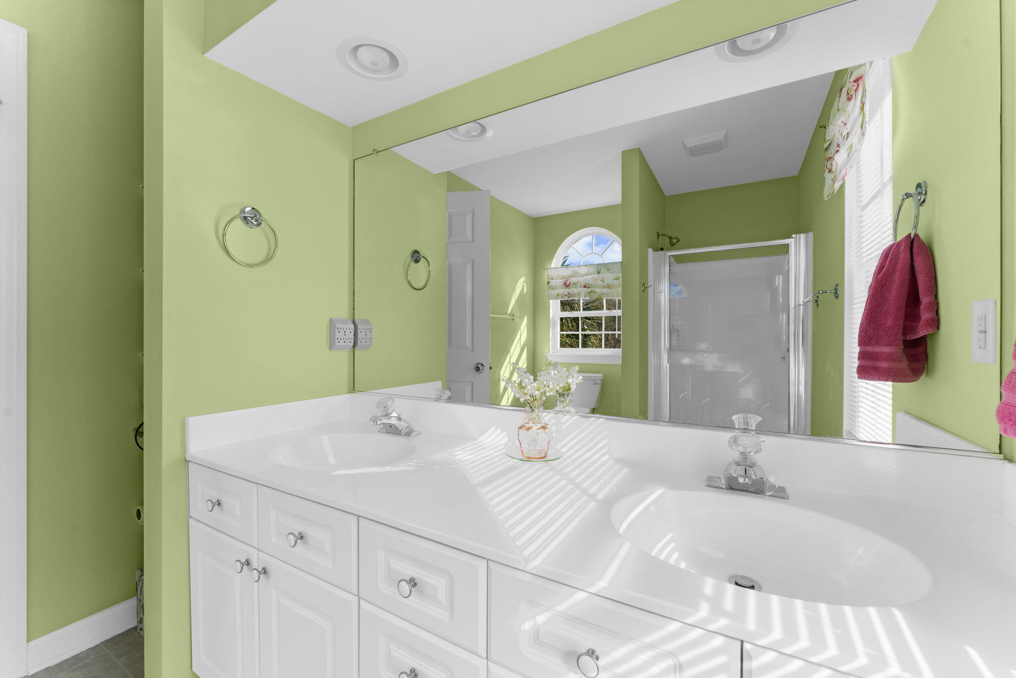 1441 Wellbrooke Lane Mount Pleasant, SC 29466 - Photo 21 of 33 7-web-or-mls-DSC02750