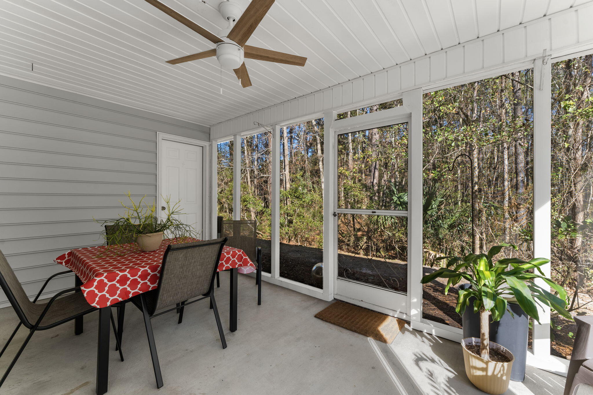 1441 Wellbrooke Lane Mount Pleasant, SC 29466 - Photo 25 of 33 26-web-or-mls-DSC02859