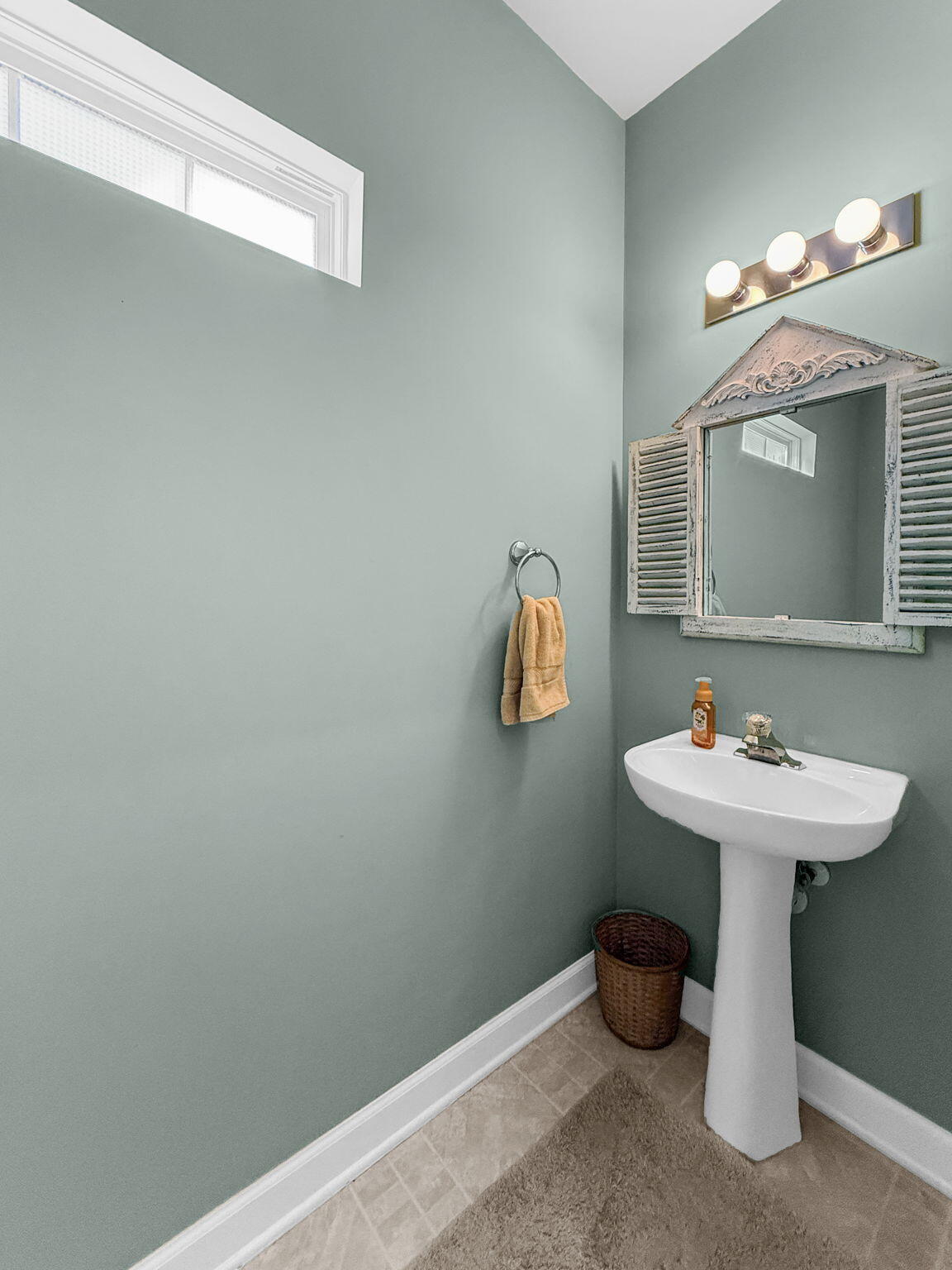 1441 Wellbrooke Lane Mount Pleasant, SC 29466 - Photo 6 of 33 35-web-or-mls-Photo Jan 16 2026, 12 20 4