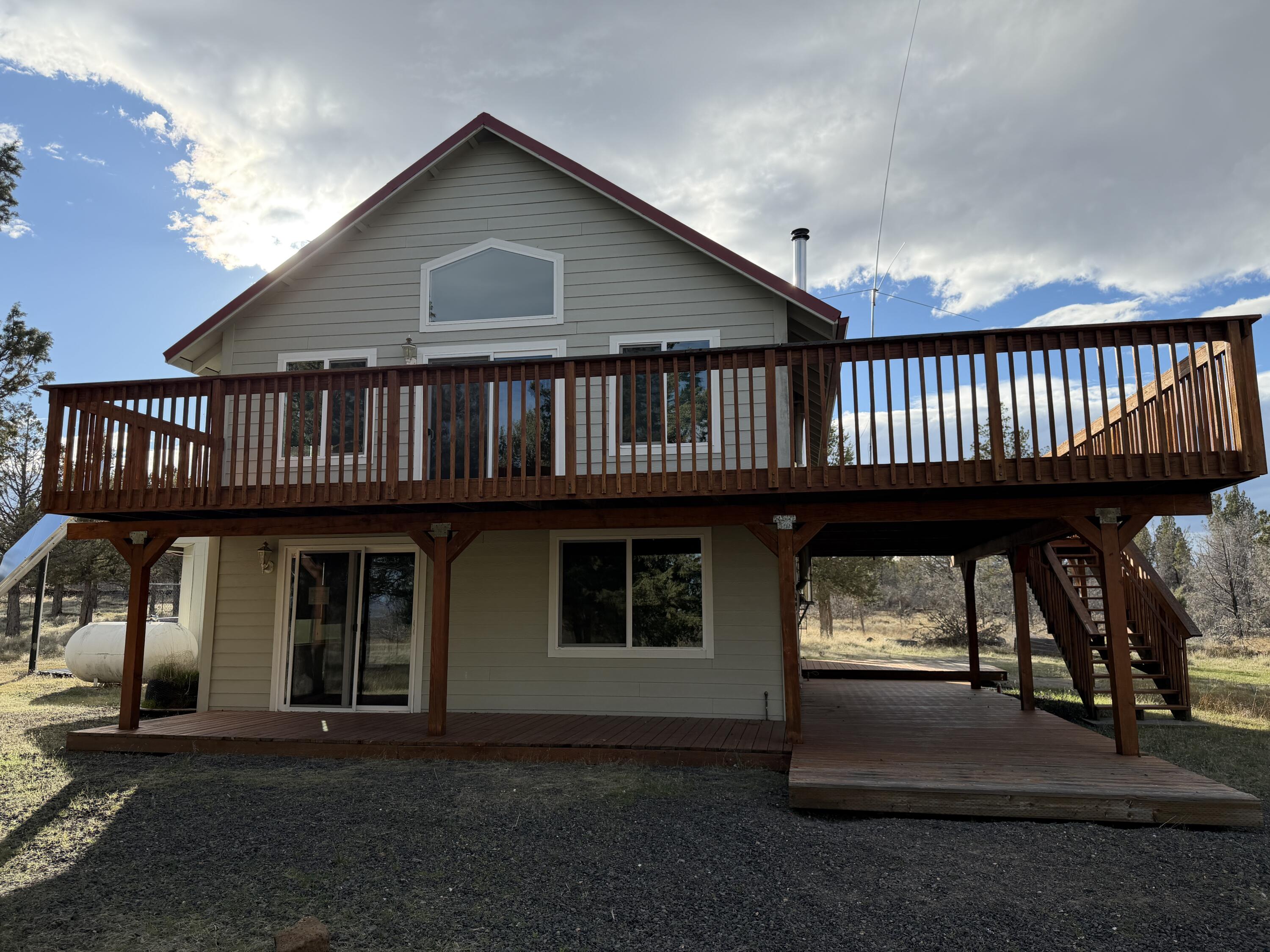 12375 Southwest Cascade View Lane Culver, OR 97734 - Photo 1 of 25 Front Elevation