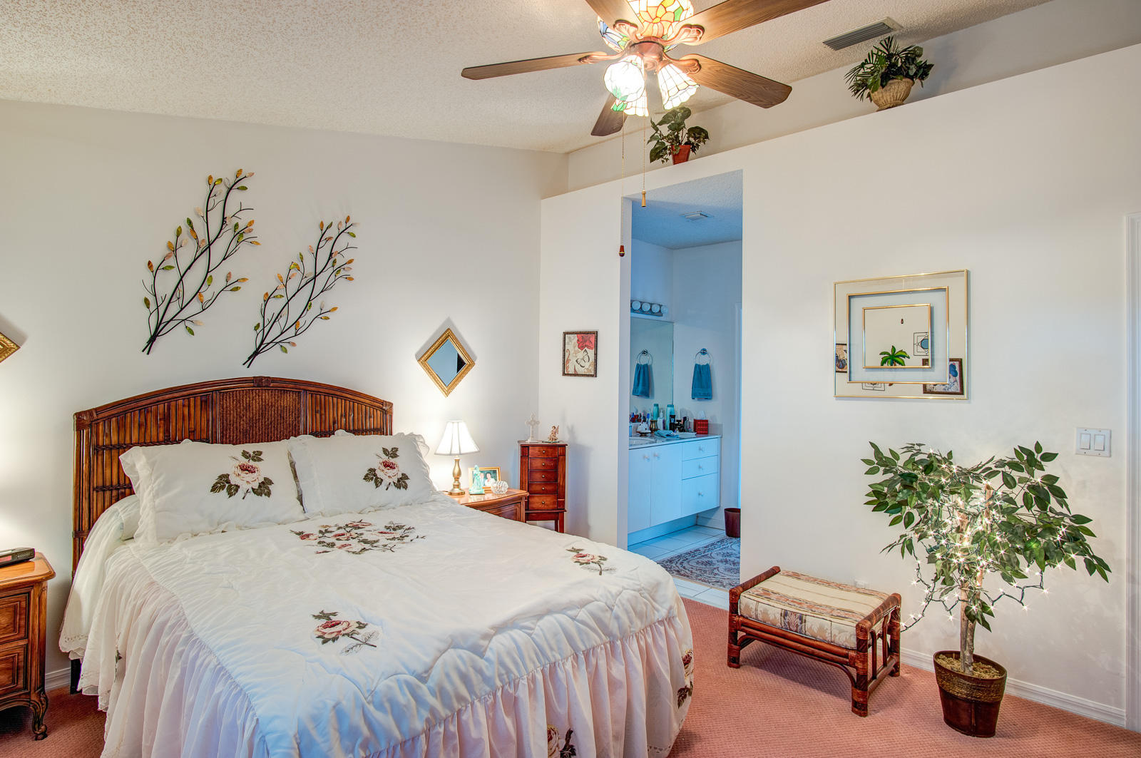 6081 Petunia Road Delray Beach, FL 33484 - Photo 11 of 29 Master Bedroom w/ Ensuite