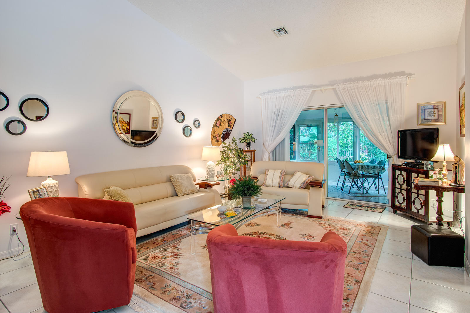 6081 Petunia Road Delray Beach, FL 33484 - Photo 4 of 29 Living Room w/ Vaulted Ceilings