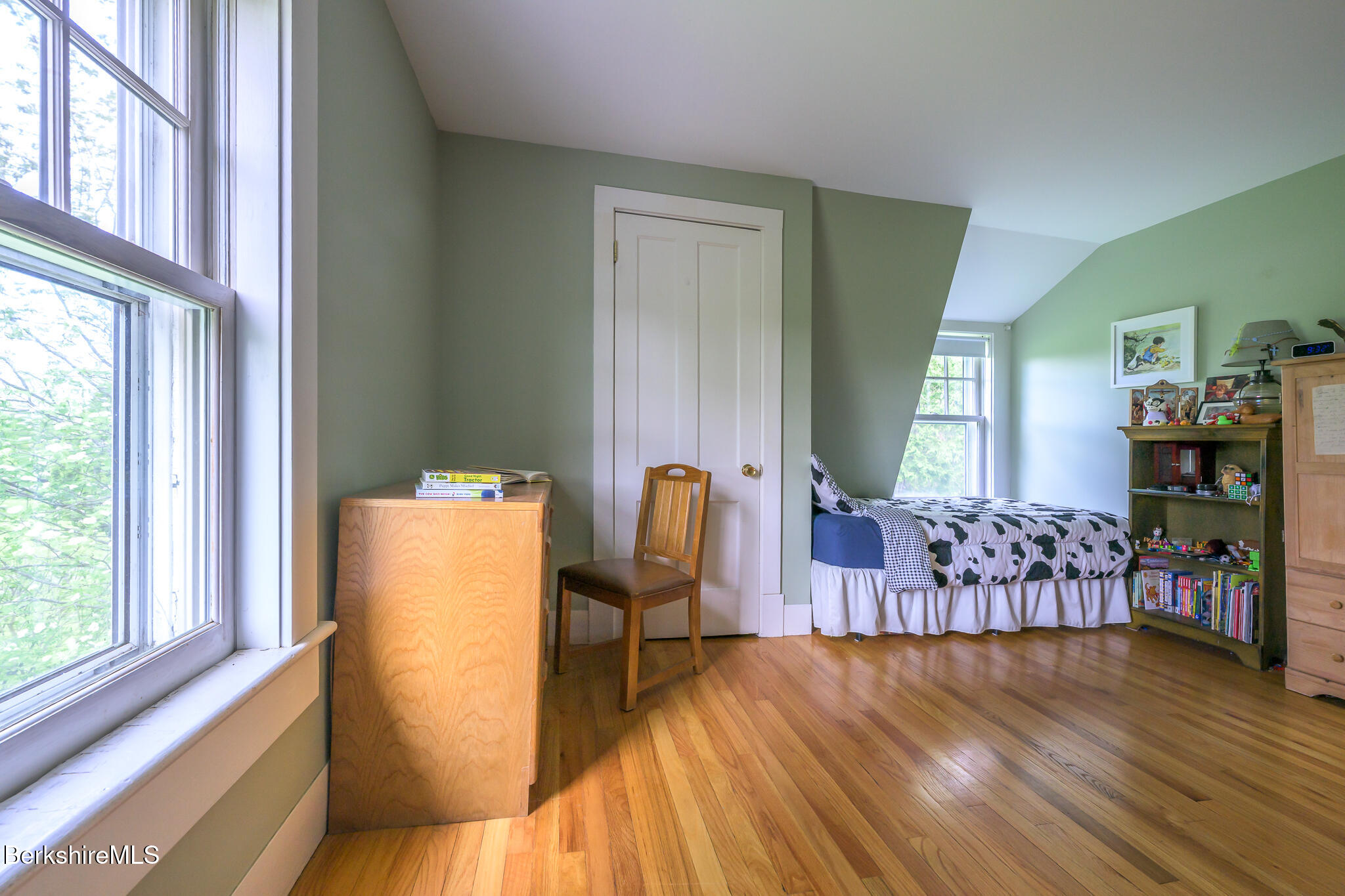 955 Barker Road Pittsfield, MA 01201 - Photo 23 of 35 a living room with furniture and wooden floor