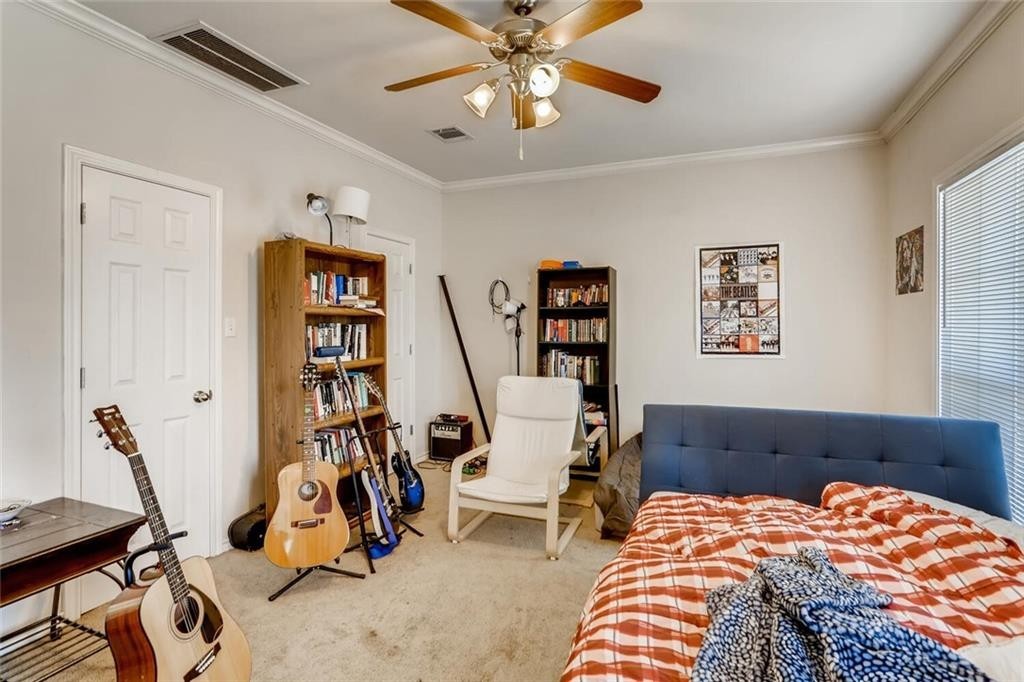 5208 Martin Avenue Austin, TX 78751 - Photo 14 of 32