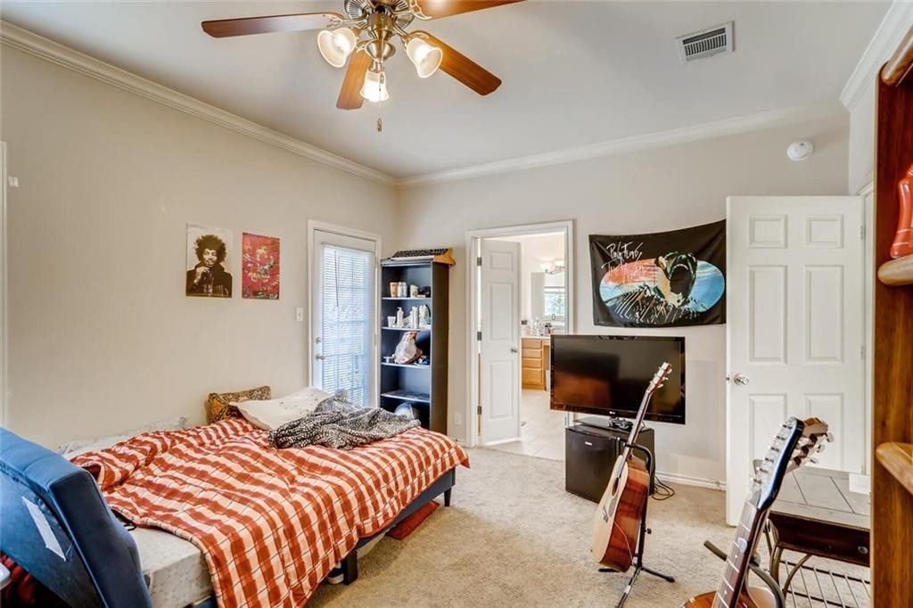 5208 Martin Avenue Austin, TX 78751 - Photo 15 of 32