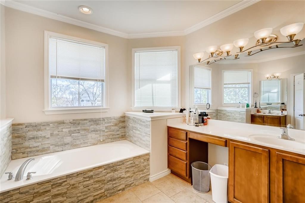 5208 Martin Avenue Austin, TX 78751 - Photo 17 of 32