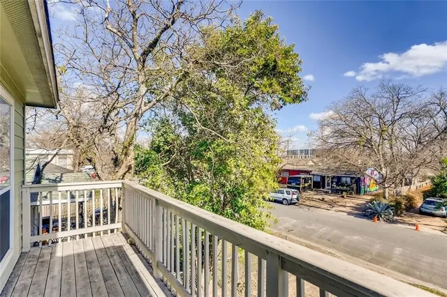 $5,500 | 5208 Martin Avenue, Austin, TX 78751