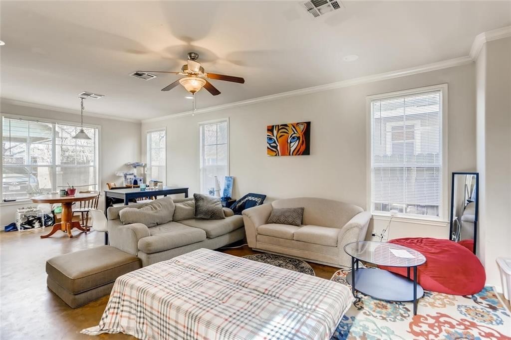 5208 Martin Avenue Austin, TX 78751 - Photo 3 of 32
