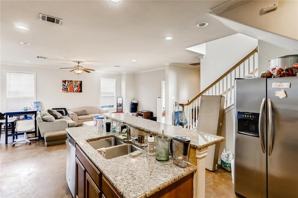 5208 Martin Avenue Austin, TX 78751 - Photo 10 of 32