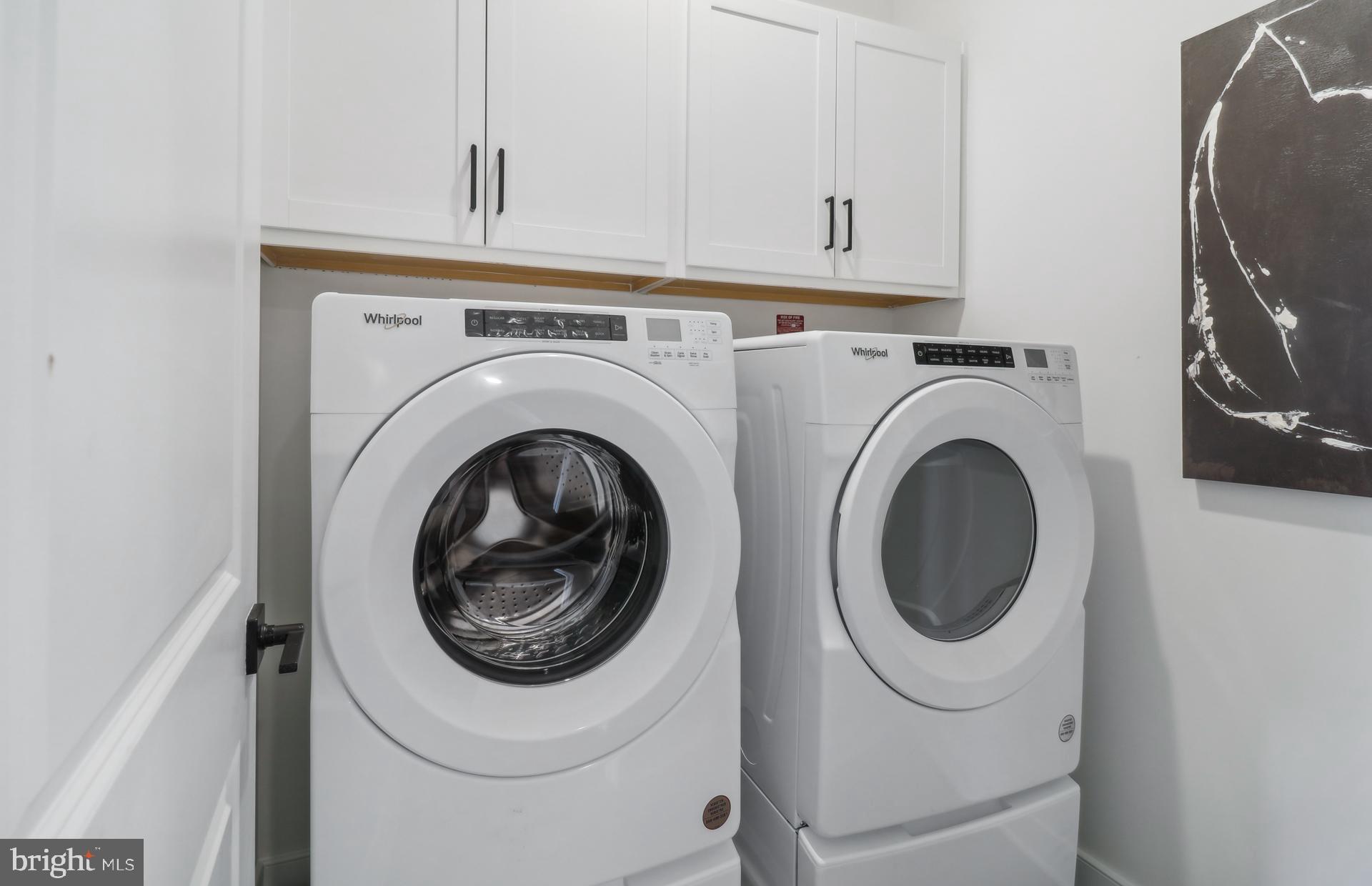 16146 Frederick Road Rockville, MD 20850 - Photo 17 of 41 a utility room with dryer and washer