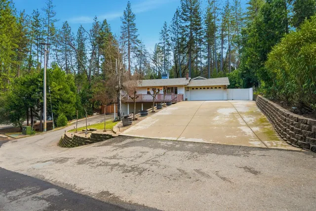 $649,000 | 12880 Tabeau Court, Pine Grove, CA 95665